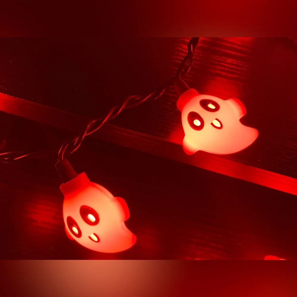 Vtg Halloween String Light Set of 20 Blow Mold Ghosts Works